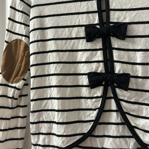 Blu Pepper Girls - Striped Top Bows Open, Back Elbow Patch